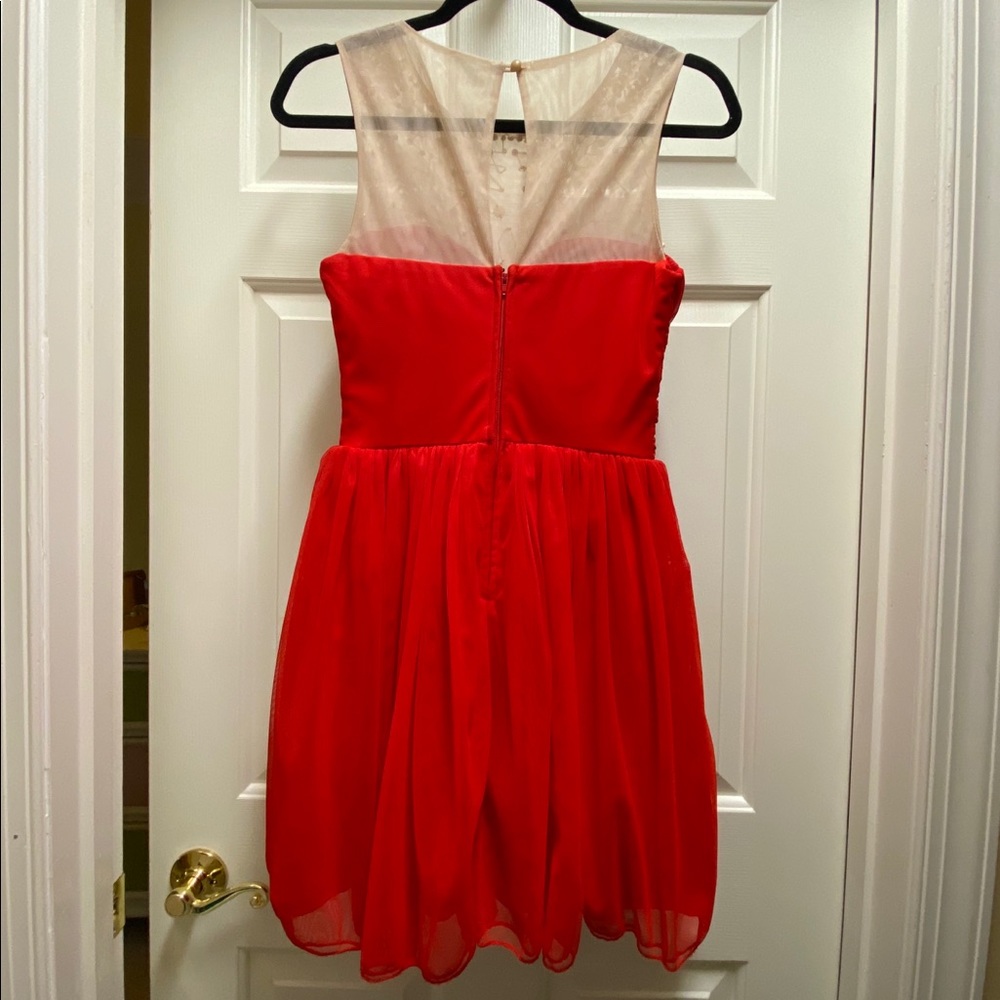 Juniors’ Sleeveless Fit & Flare Dress - Picture 3 of 4